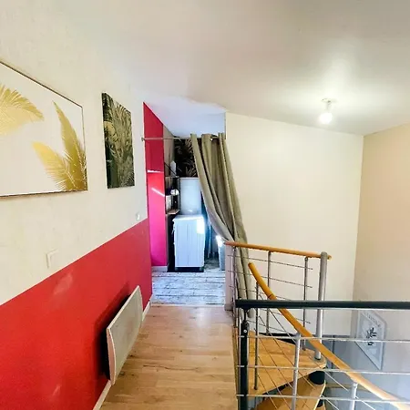 Appartamento Charmante Petite Maison Avec Jardin Et Parking-niort Centre *