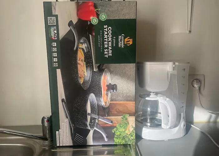 Charmante Petite Maison Avec Jardin Et Parking-niort Centre